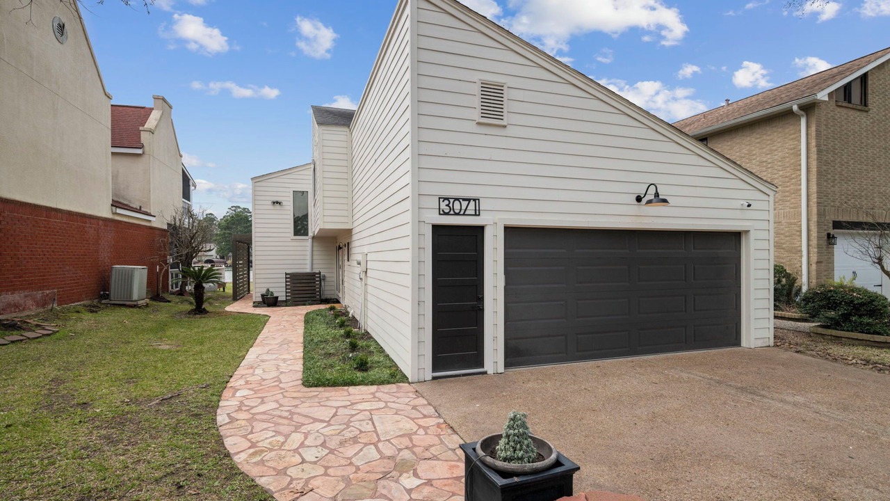 Photo of Outdoor in Walden on Lake Conroe