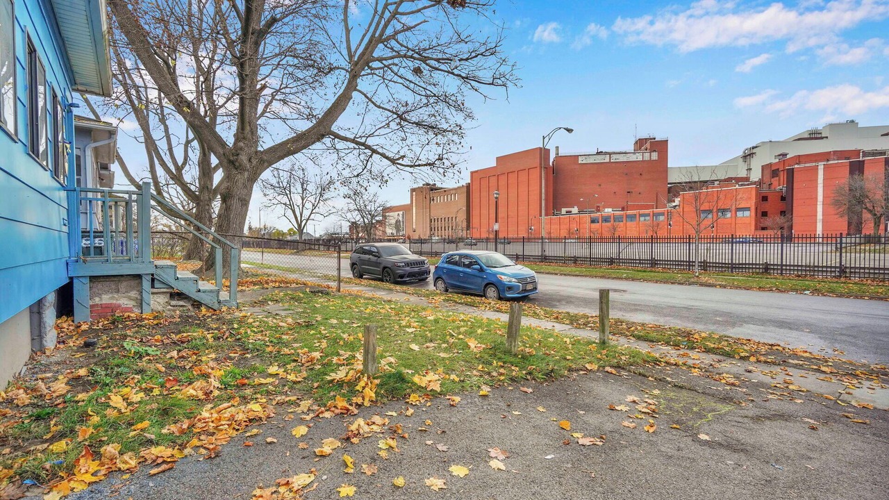 Photo of Outdoor in Rochester