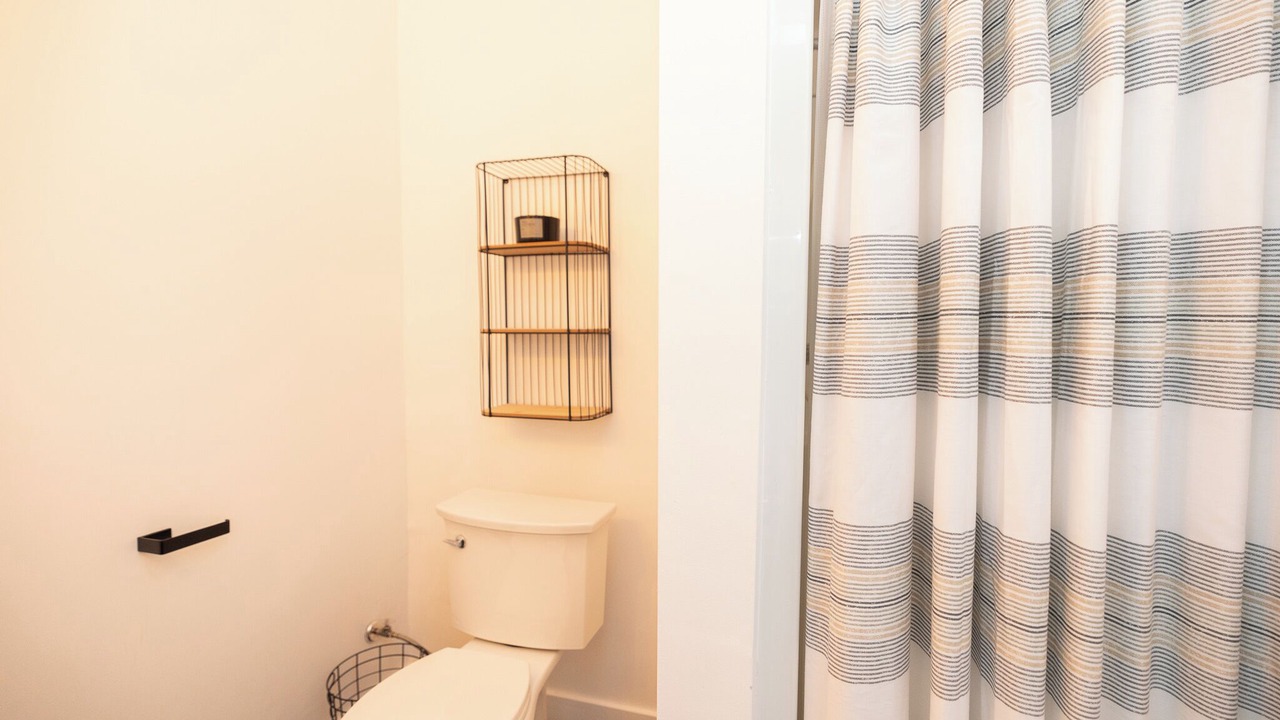Photo of Bathroom in Kettle Point 44