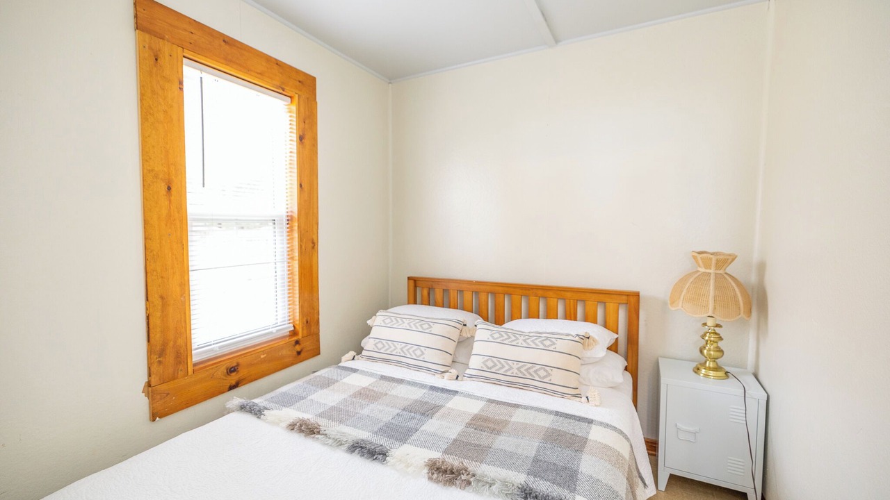Photo of Bedroom in Kettle Point 44