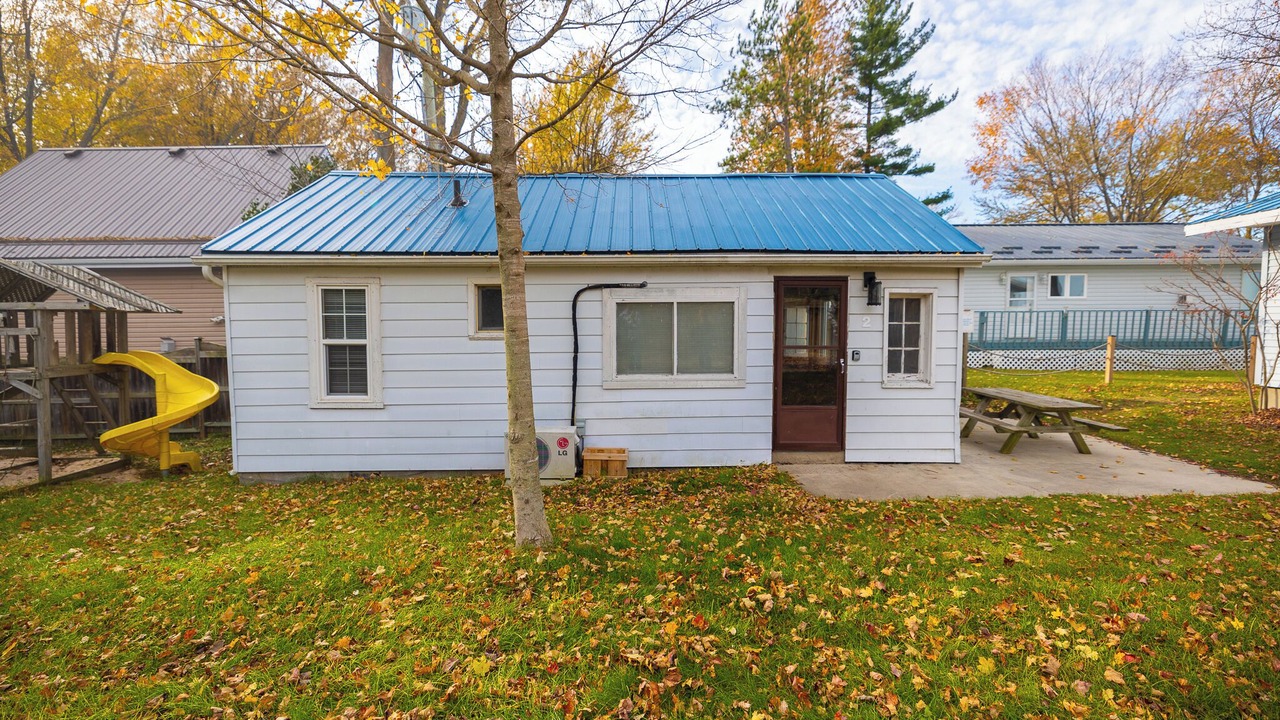Photo of Outdoor in Kettle Point 44
