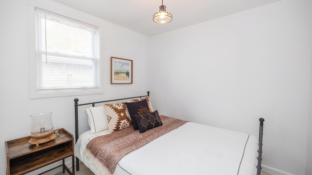 Photo of Bedroom in Kettle Point 44
