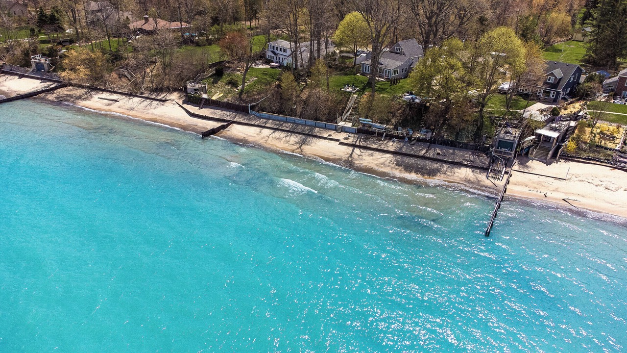 Photo of Outdoor in Kettle Point 44