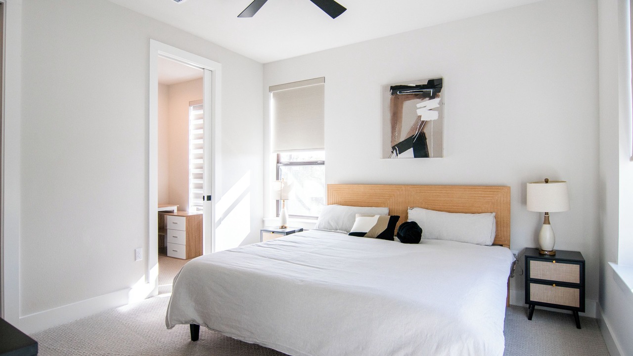 Photo of Bedroom in McNeil