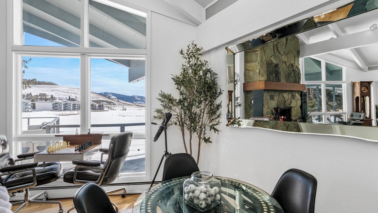 Photo of Others in Dillon