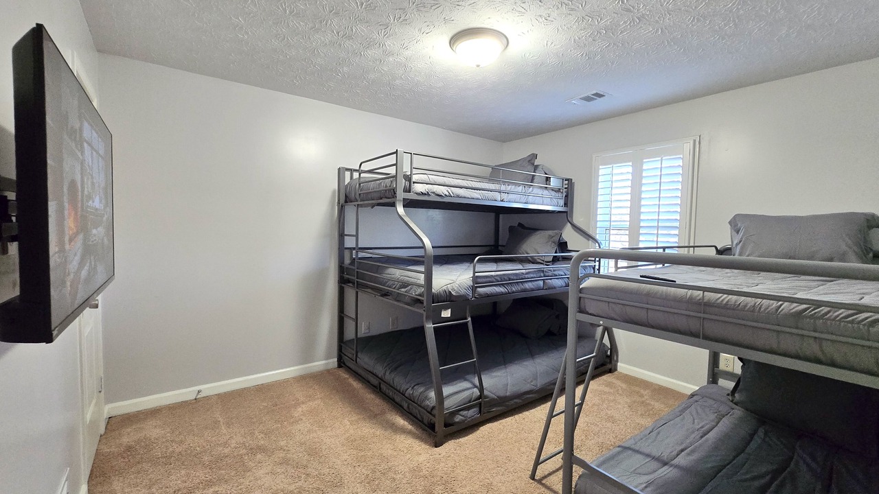 Photo of Bedroom in Lawrenceville
