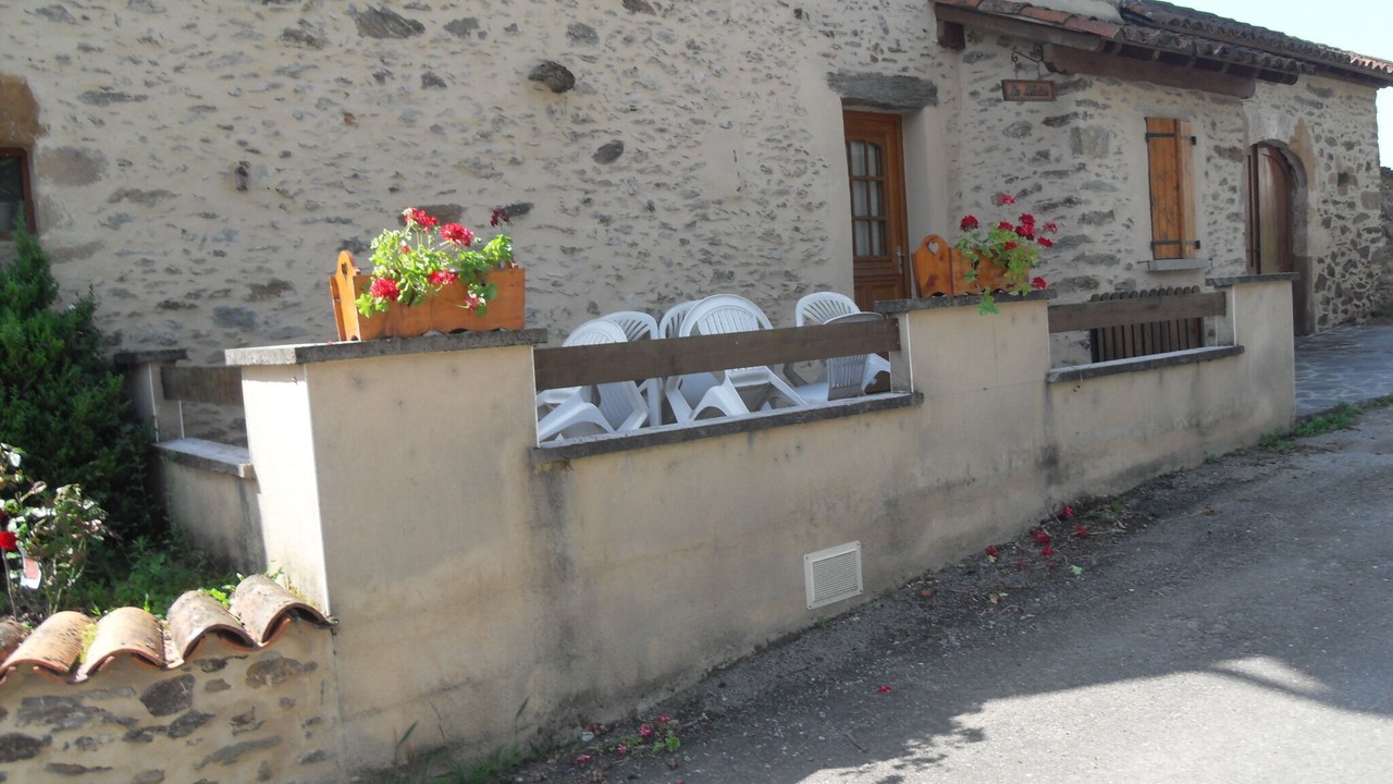 Photo of Patio Balcony in Saint-Parthem