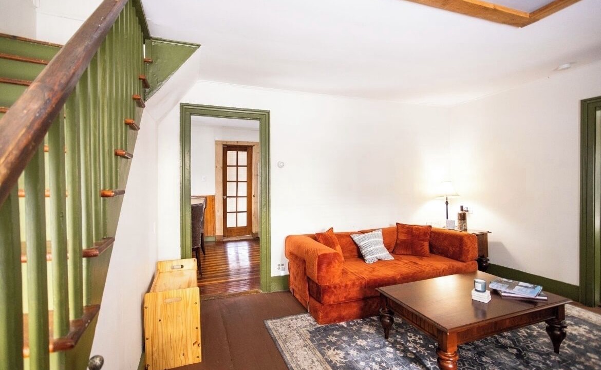 Photo of Livingroom in Milford