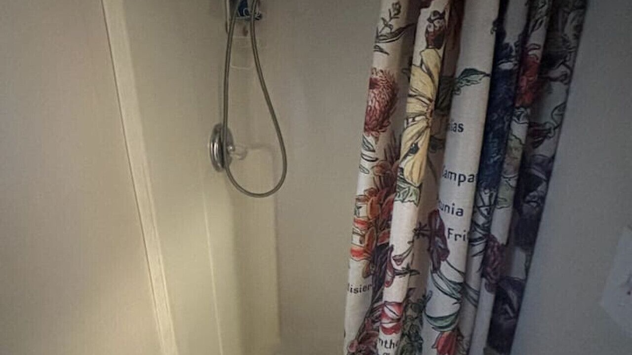 Photo of Bathroom in Arjay