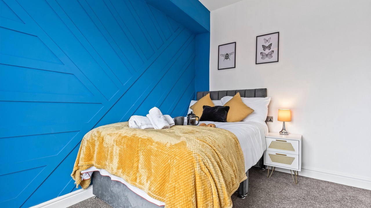 Photo of Bedroom in Newcastle-Under-Lyme