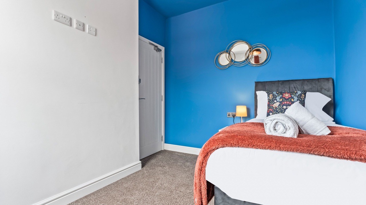Photo of Bedroom in Newcastle-Under-Lyme