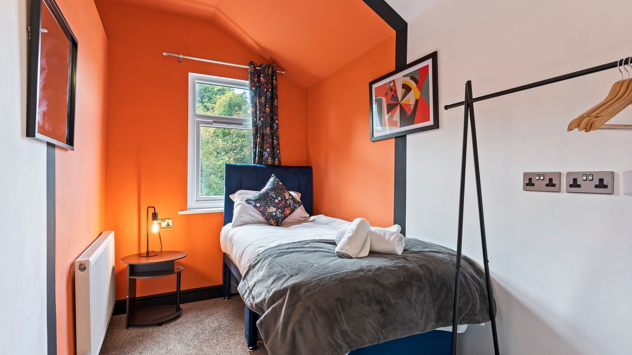 Photo of Bedroom in Newcastle-Under-Lyme