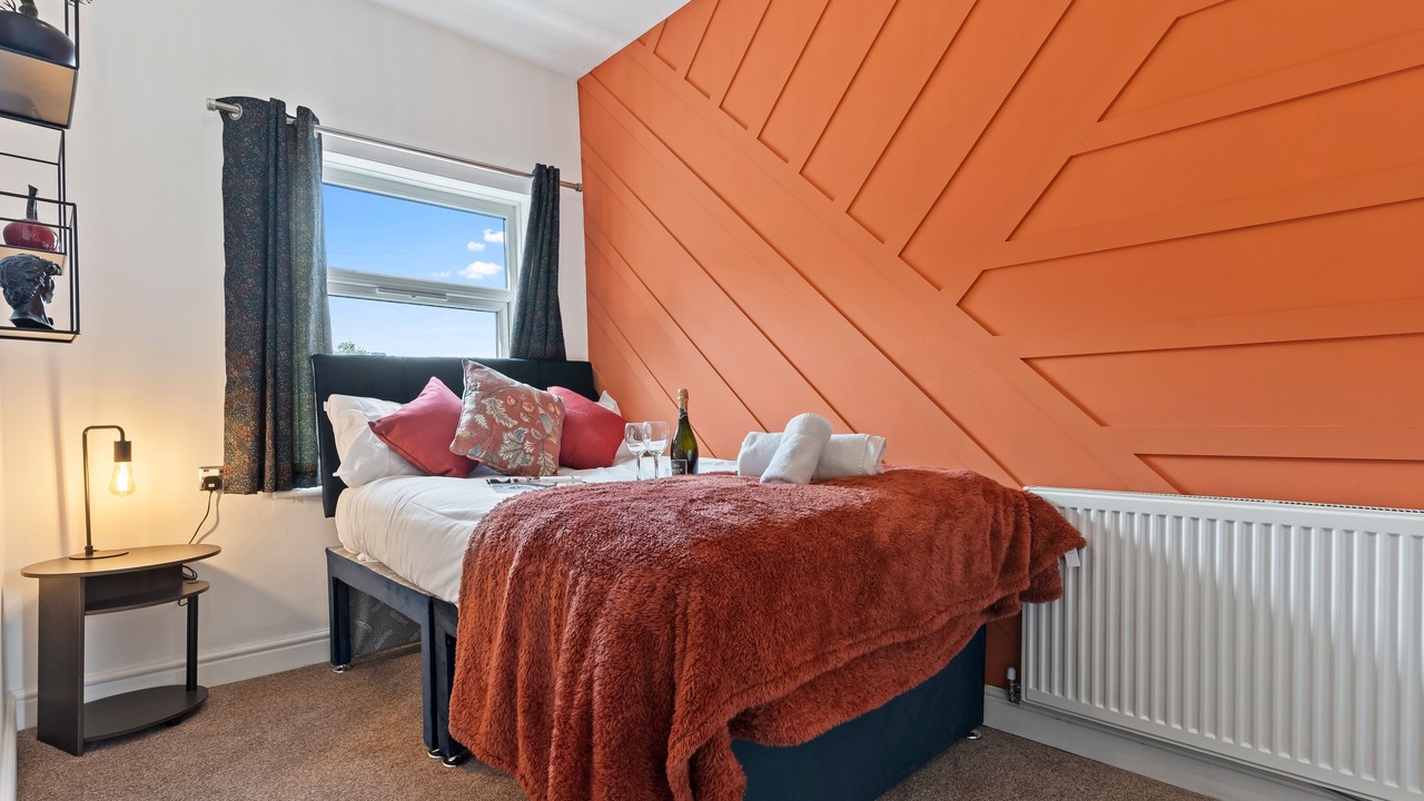 Photo of Bedroom in Newcastle-Under-Lyme