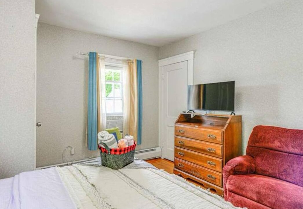 Photo of Bedroom in Forest Grove