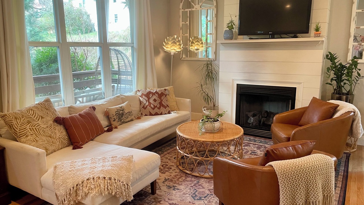 Photo of Livingroom in Asheville