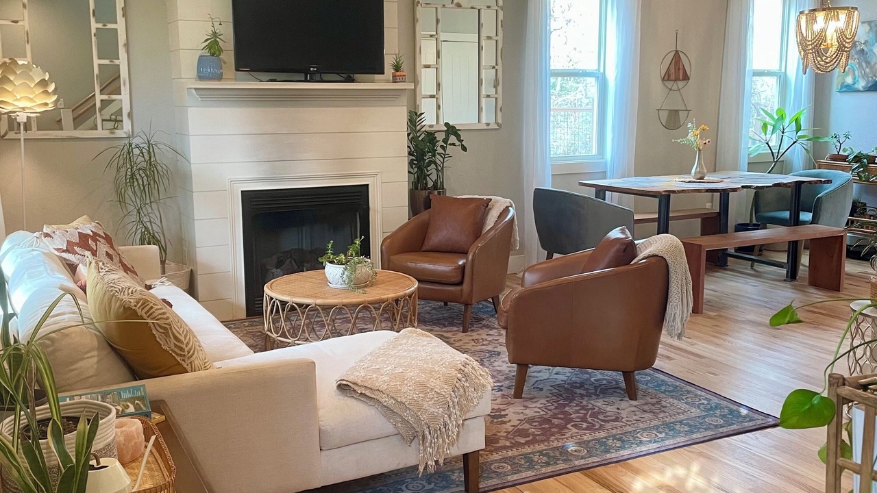 Photo of Livingroom in Asheville