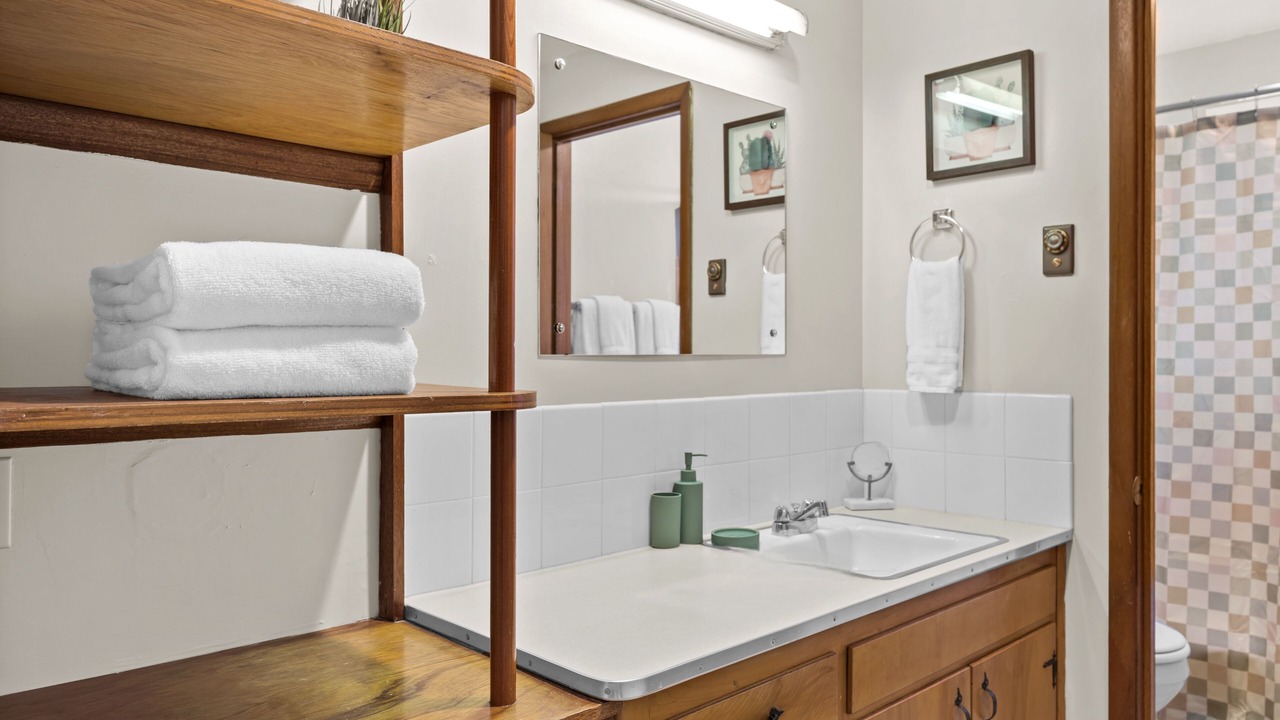 Photo of Bathroom in Cliff - Cannon