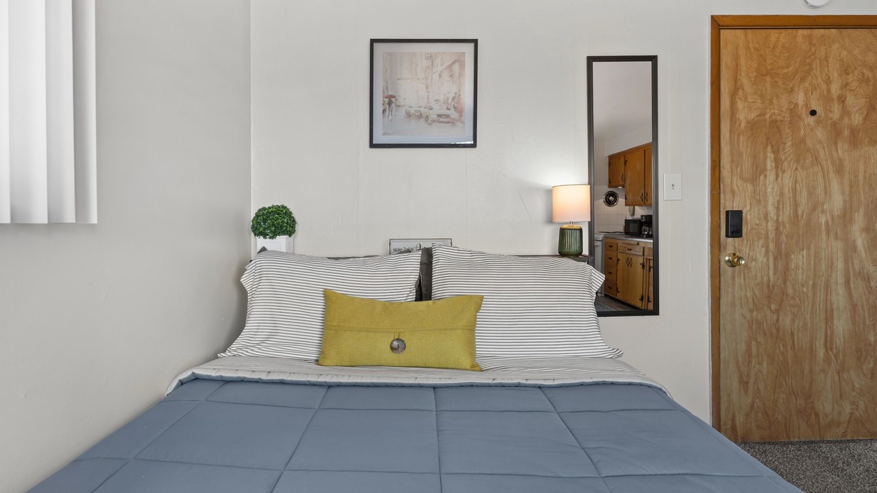 Photo of Bedroom in Cliff - Cannon