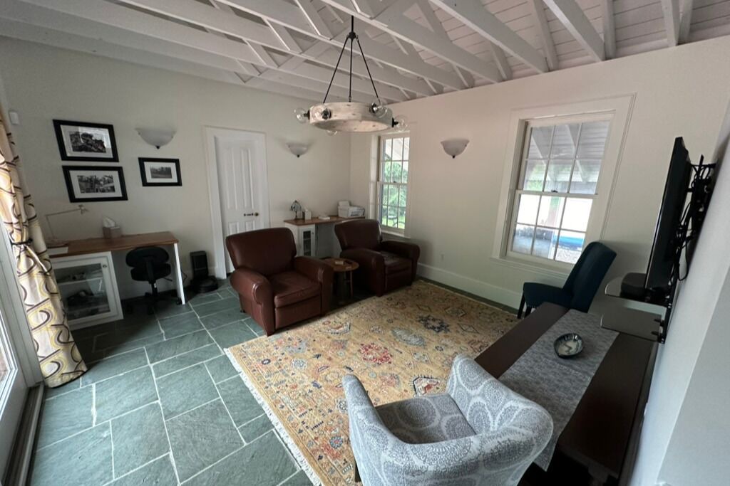 Photo of Livingroom in Portland