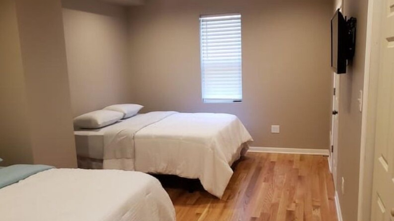 Photo of Bedroom in Whiting