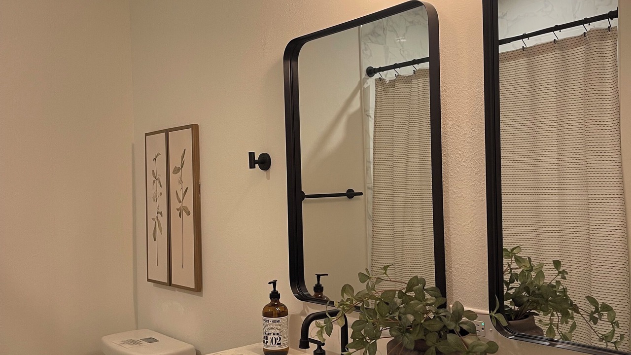 Photo of Bathroom in Sharpstown