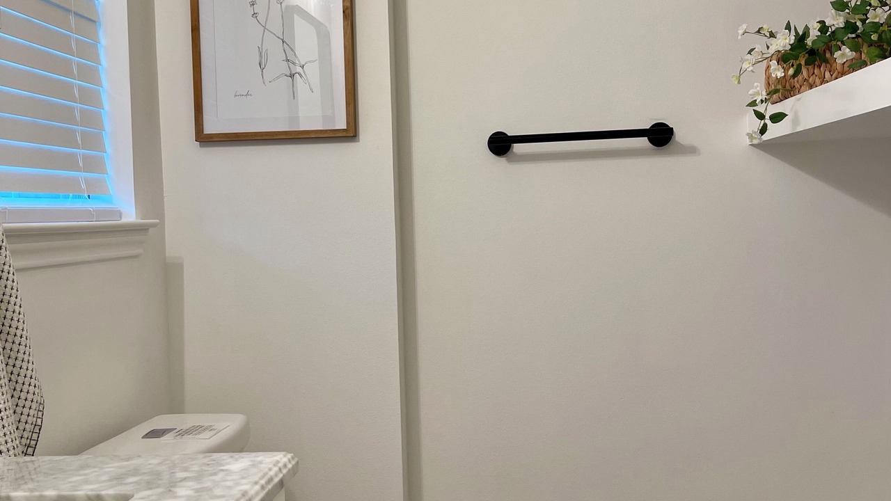 Photo of Bathroom in Sharpstown