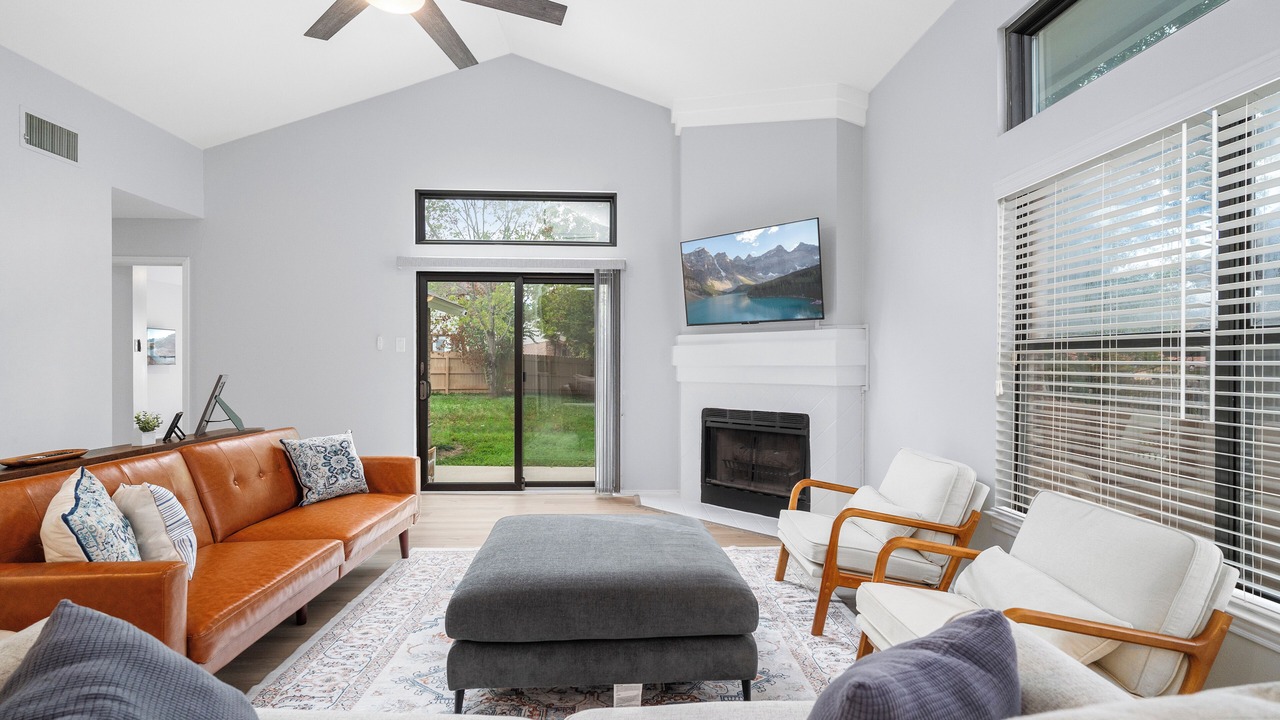 Photo of Livingroom in Wetmore