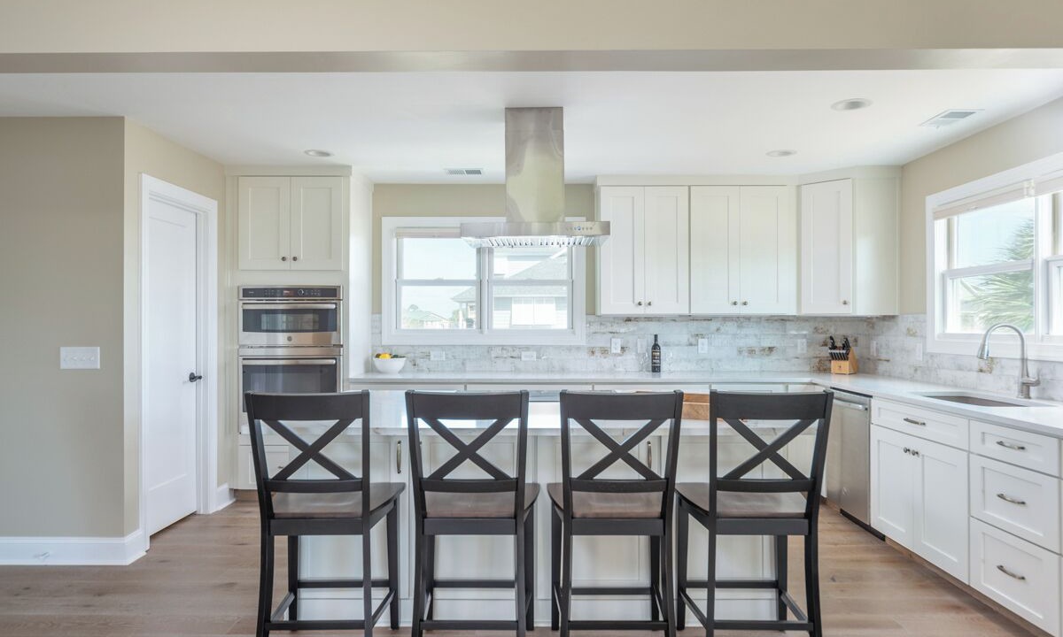 Photo of Kitchen in Beachwalk