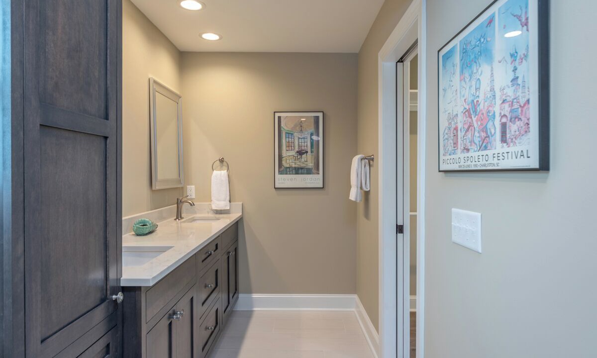 Photo of Bathroom in Beachwalk