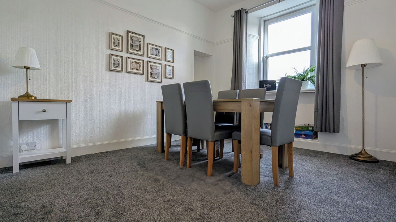 Photo of Others in Keith