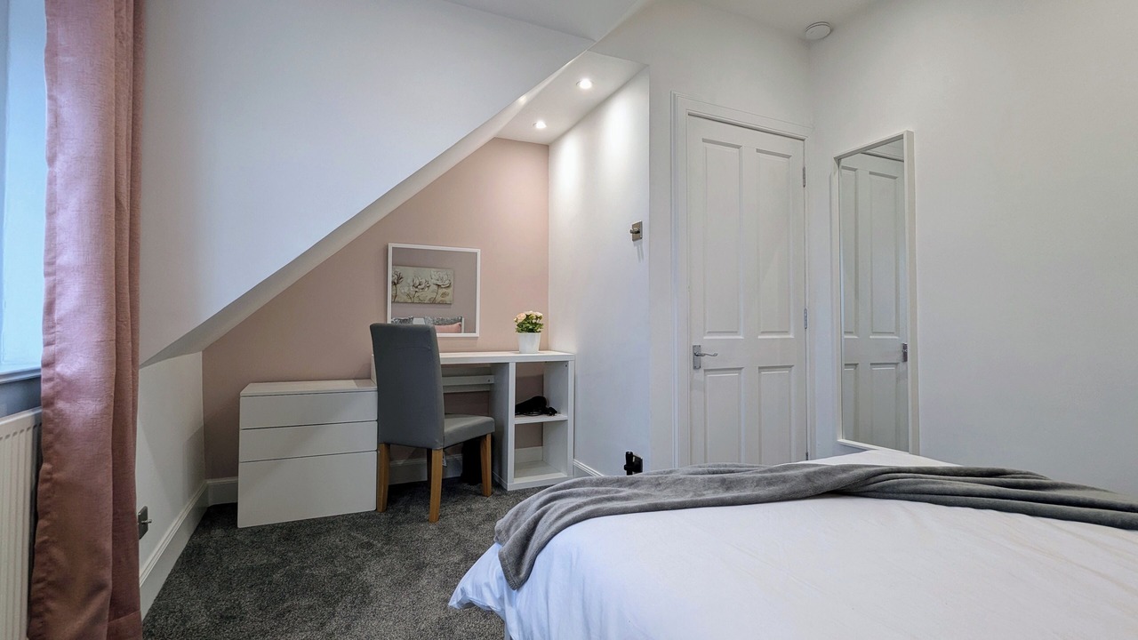 Photo of Bedroom in Keith