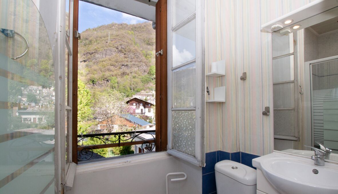 Photo of Bathroom in Bagneres-de-Luchon