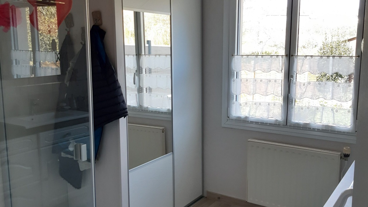 Photo of Bathroom in Plemet