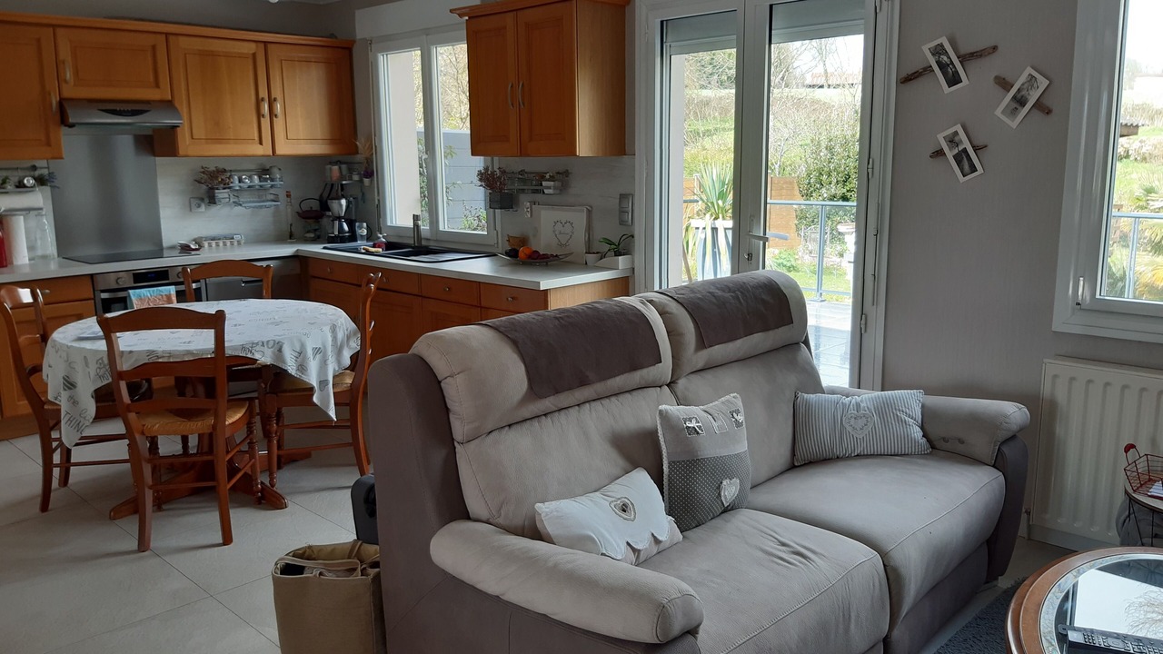 Photo of Livingroom in Plemet