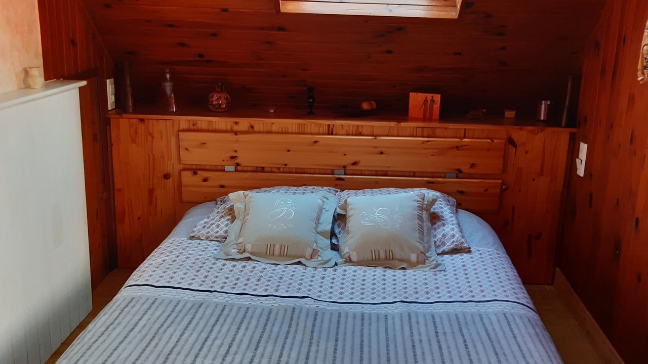 Photo of Bedroom in Plemet
