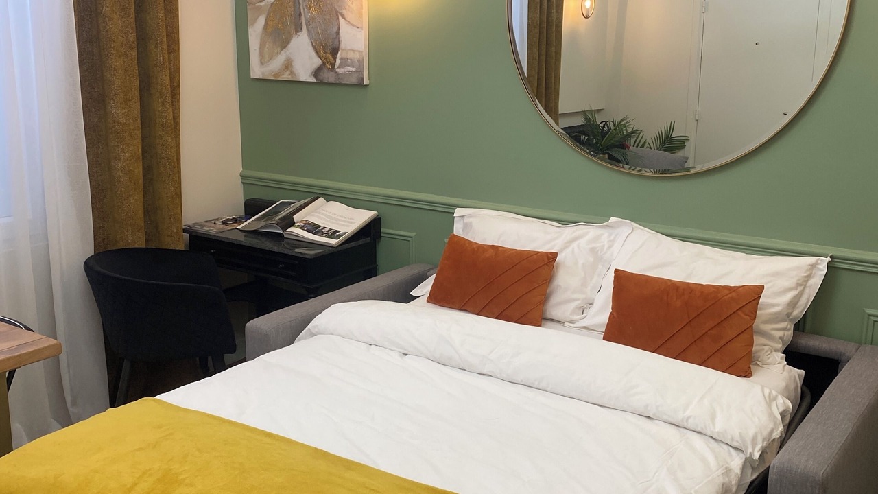 Photo of Bedroom in Vanves