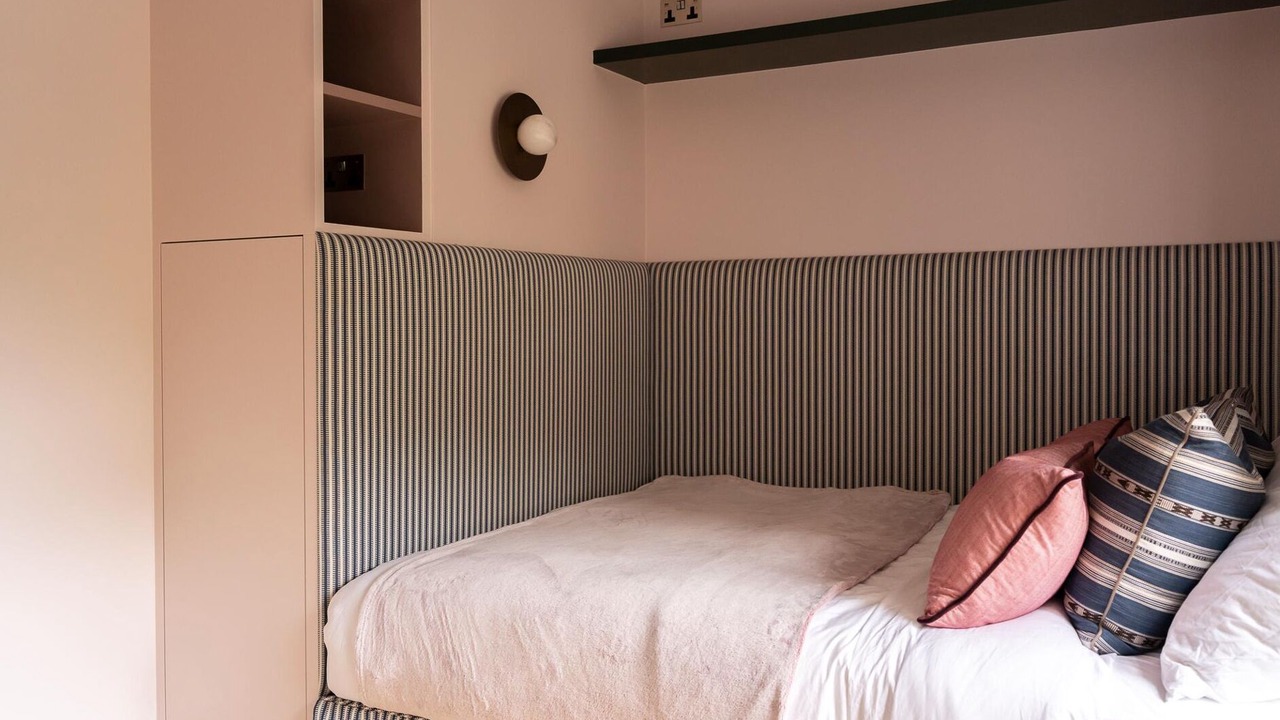 Photo of Bedroom in Holland Park