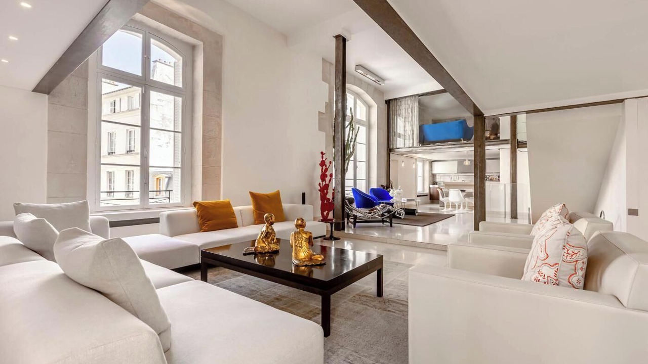 Photo of Livingroom in 6th Arrondissement
