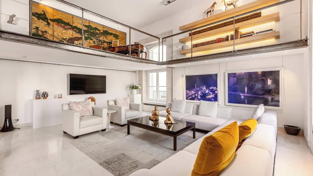 Photo of Livingroom in 6th Arrondissement