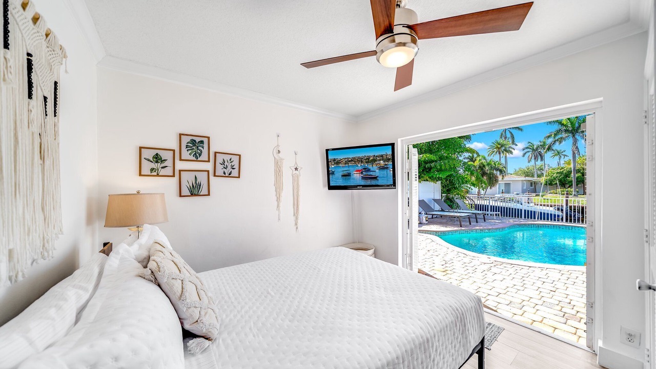 Photo of Bedroom in Garden Isles