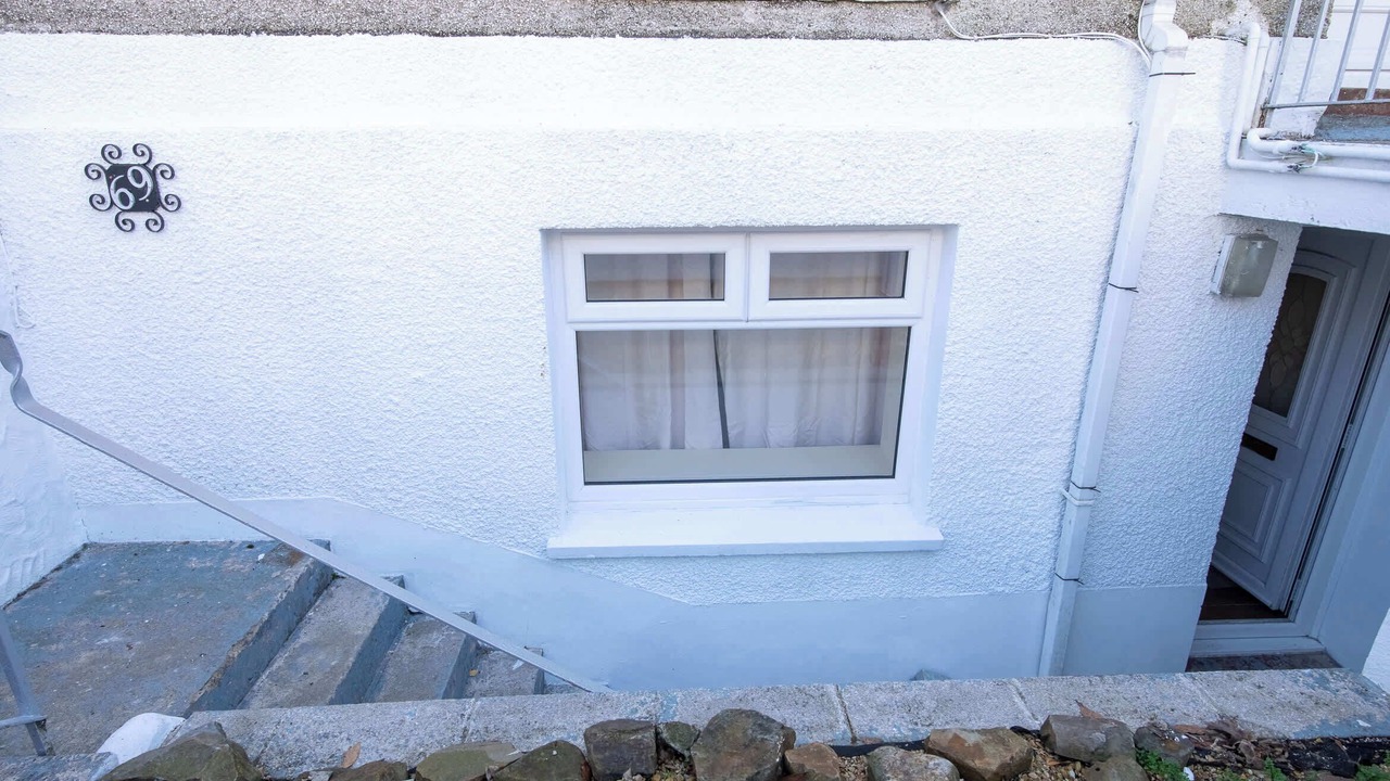 Photo of Others in Skewen