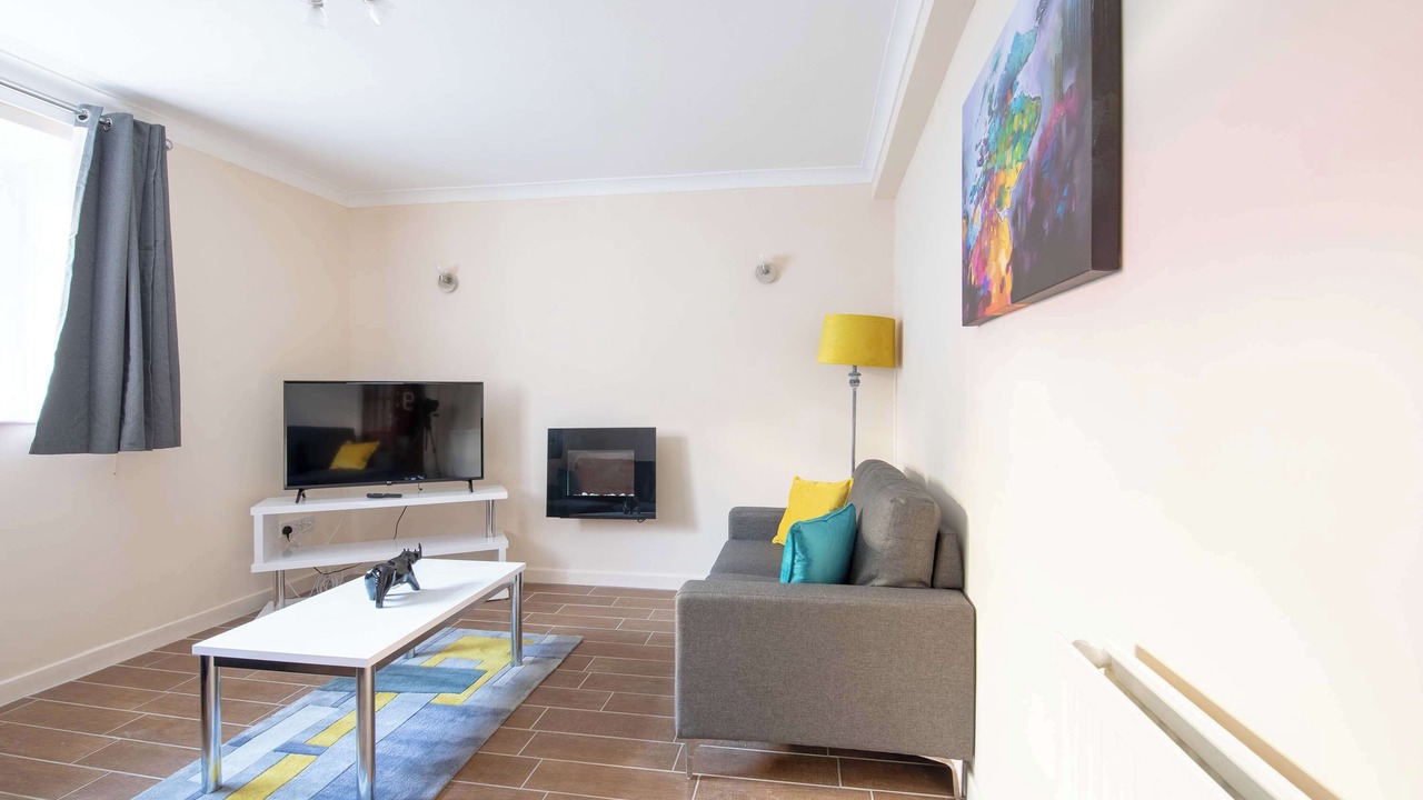 Photo of Others in Skewen