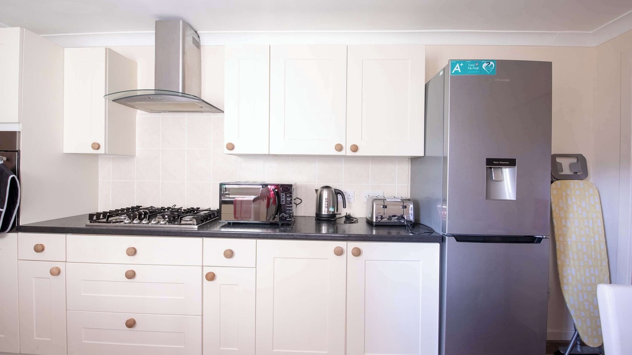 Photo of Others in Skewen