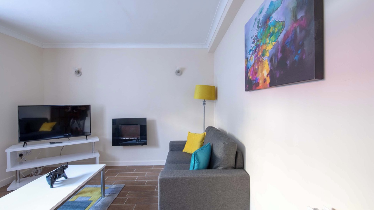 Photo of Others in Skewen