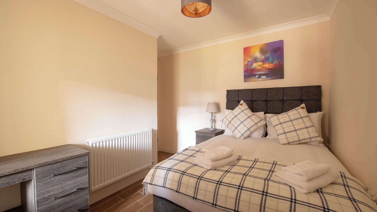 Photo of Others in Skewen