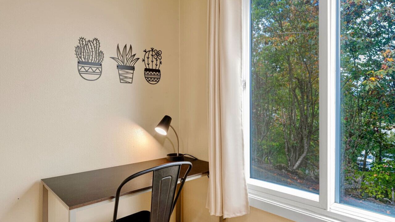 Photo of Others in Highline