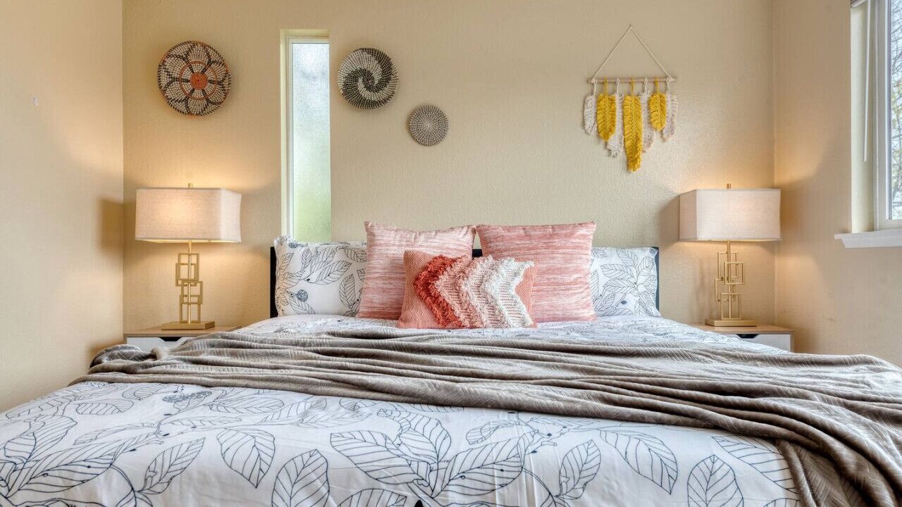 Photo of Bedroom in Highline