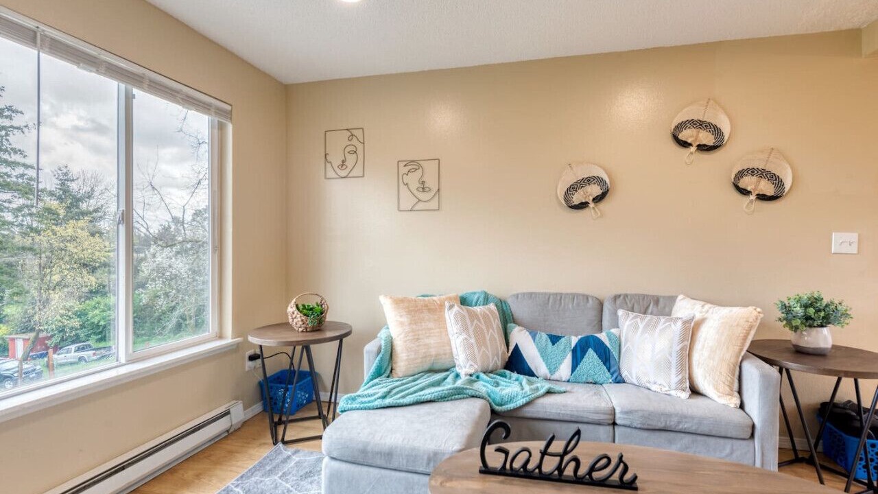 Photo of Livingroom in Highline