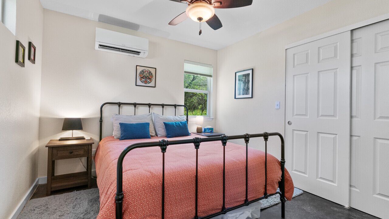 Photo of Bedroom in Slaughter Creek Acres