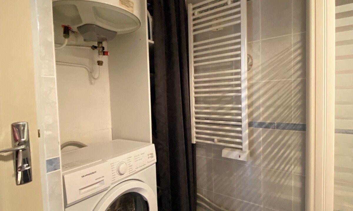 Photo of Bathroom in Courseulles-sur-Mer